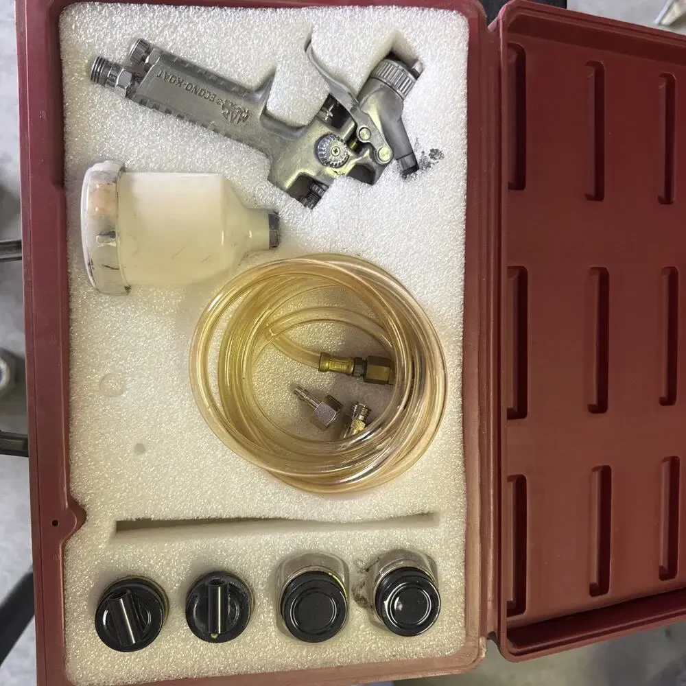 Mac Tools: SG65EKA: Gravity Feed Touch up Spray Gun Kit with Case